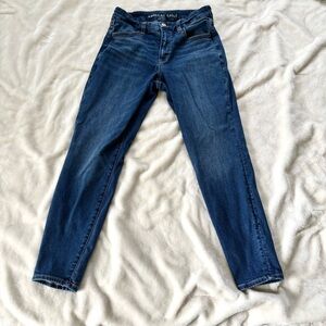 • american eagle dark wash curvy high-rise jeggings | 6 short •